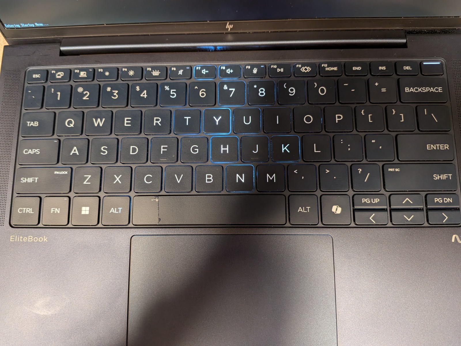 HP EliteBook X G1i AI Laptop 14″ Touch U7 268V 32GB 256GB SSD !READ DESC!