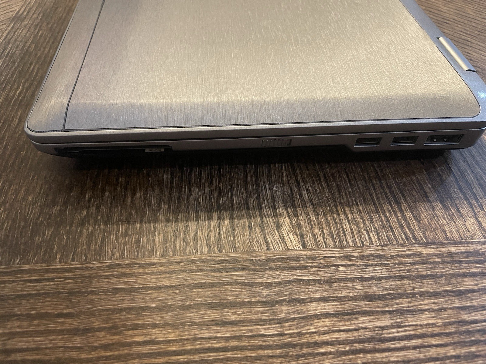 Dell Latitude E6430 Intel Core i5-3320M 8 RAM 180 GB HDD Windows 10 Pro