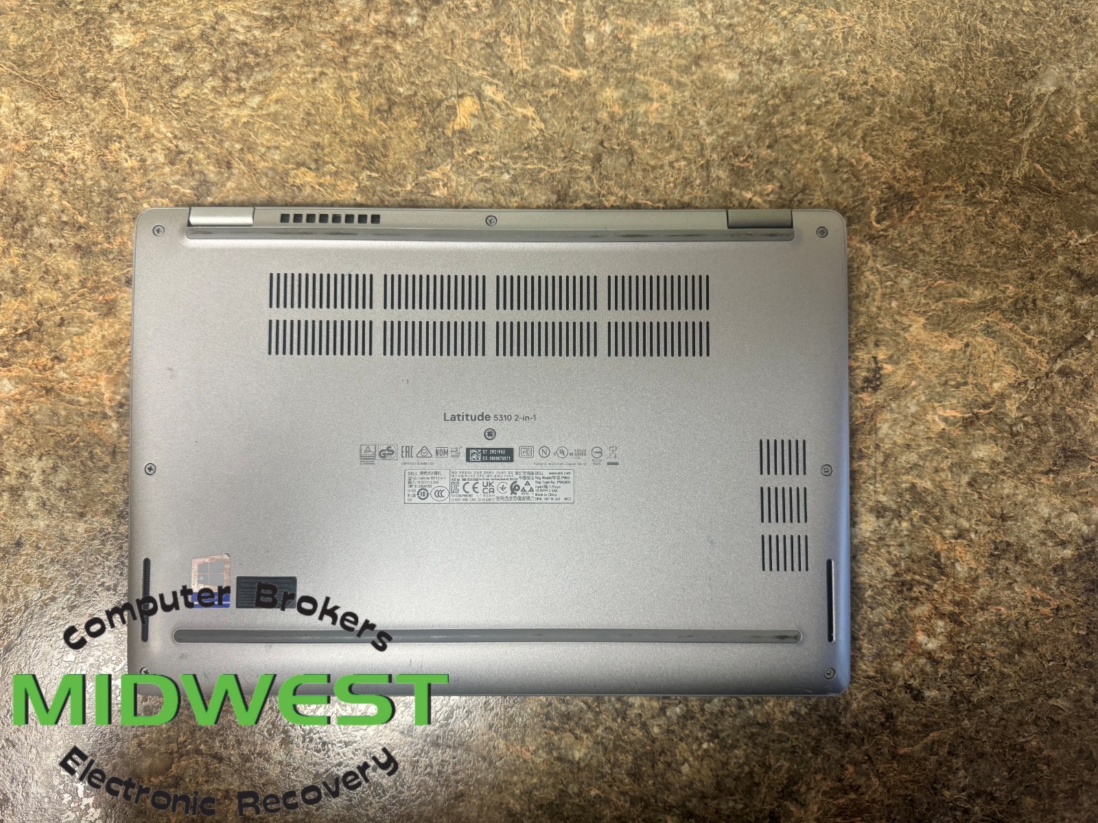 Dell Latitude 5310 2-in-1 i7-10610U 1.8GHz 16GB RAM (NO OS/HDD/SSD)