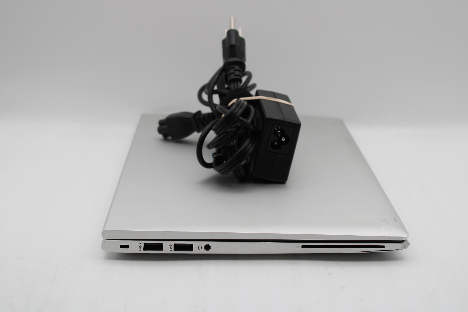HP EliteBook 830 G8 _ i5-1145G7 @ 2.6 GHz _ 8GB RAM _ 256GB SSD _ W11H