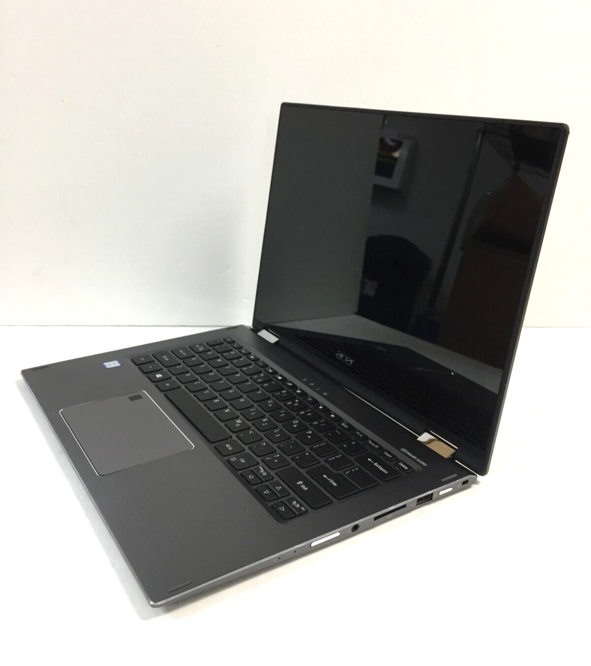 Acer Spin SP513-52N 13.3 Touchscreen Laptop/Intel i7-8550U/8GB RAM/256GB SSD/W10