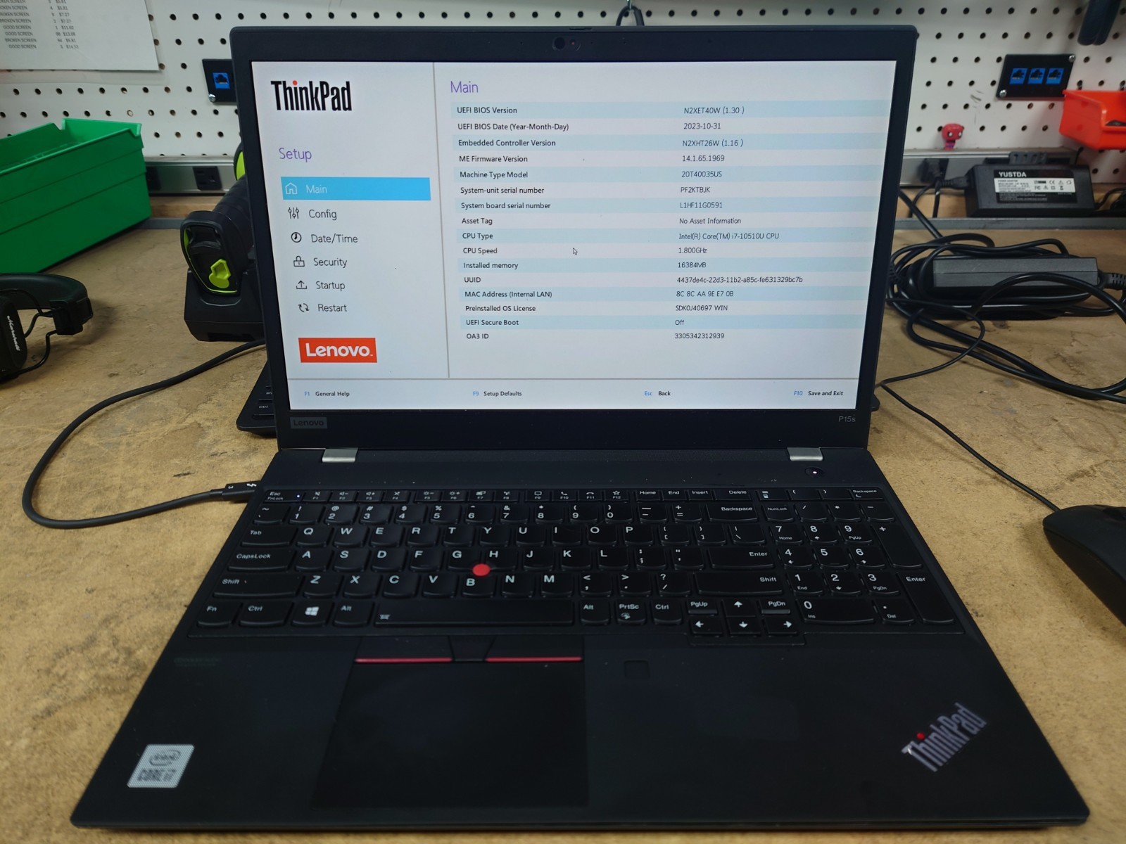 Lenovo ThinkPad P15s Gen 1 15.6″ FHD i7-10510U 16GB RAM Quadro P520 No OS/SSD