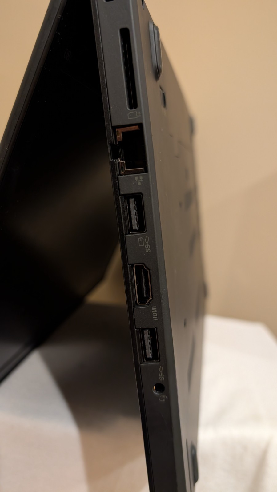 Lenovo ThinkPad T480 14″ 256GB SSD, Intel Core i5 8350U, 1.70 GHz, 8GB Laptop