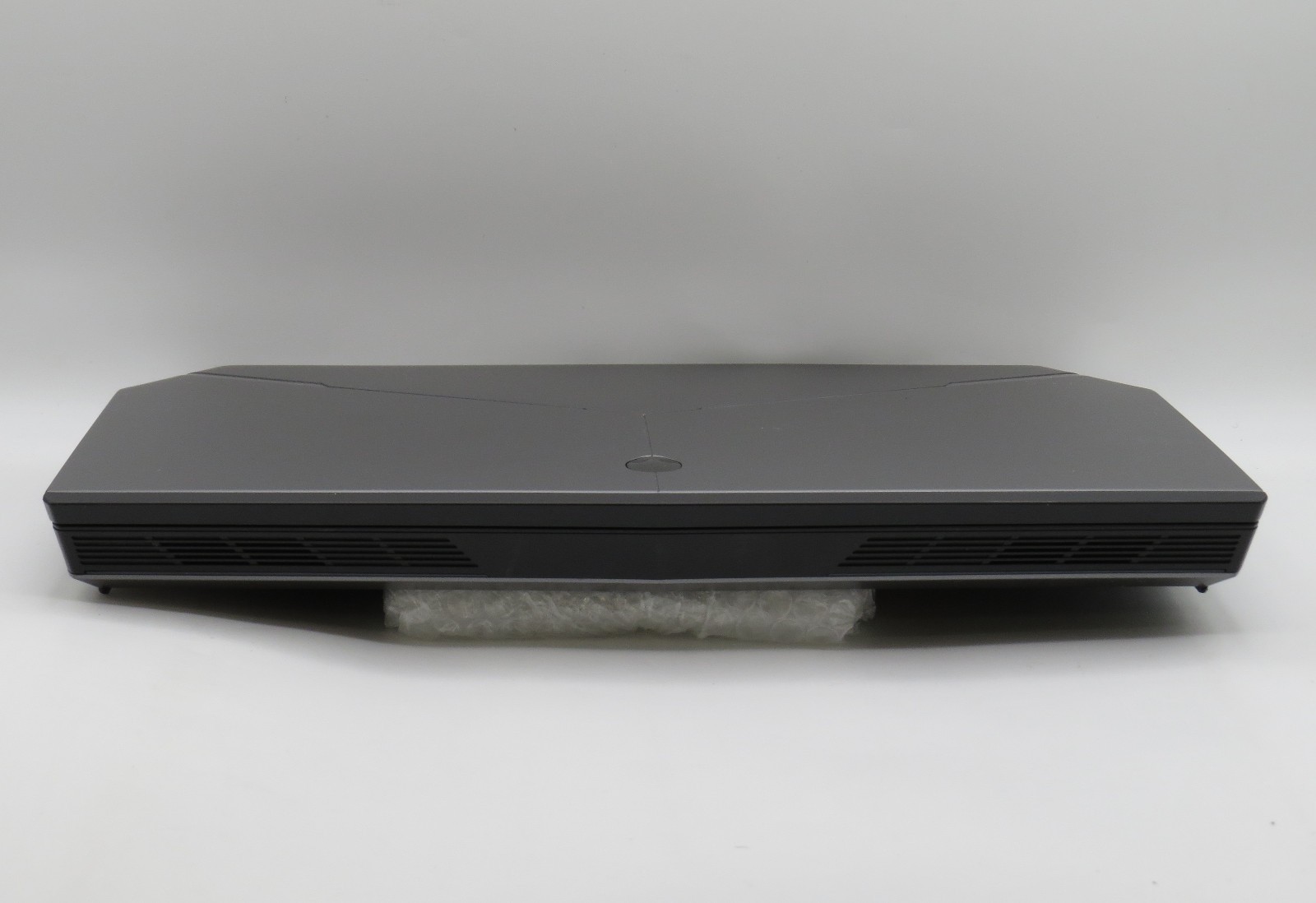 Alienware 15 R2 | i7-6700HQ @ 2.6GHz | GeForce GTX 965M | No RAM/HDD/OS/AC PARTS