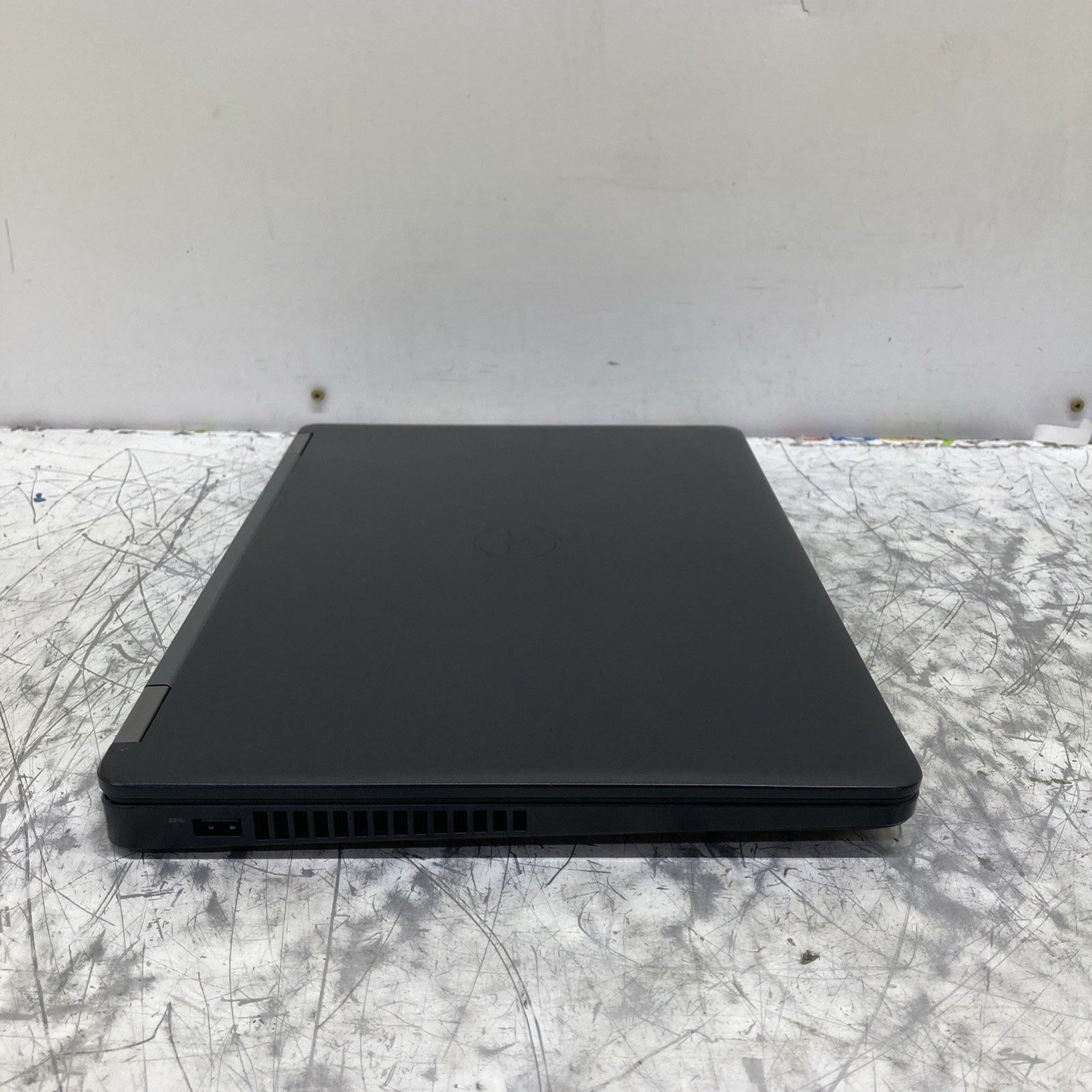 DELL LATITUDE E5470 INTEL CORE I3-6100U 2.30GHZ no RAM NO HD Boot to BIOS