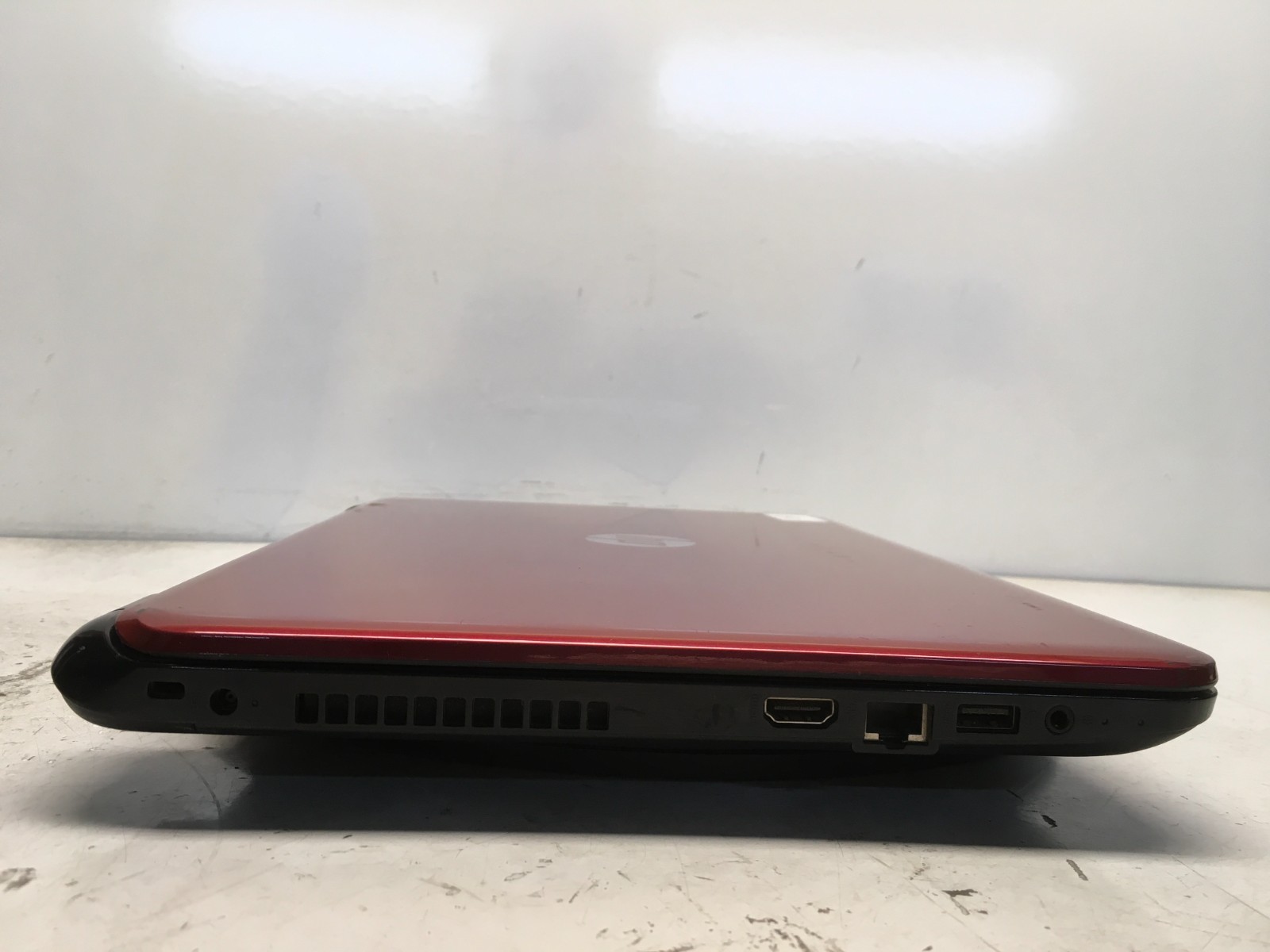HP 15T-R000 Intel Celeron N2830 2.16GHz 4 GB NO HDD