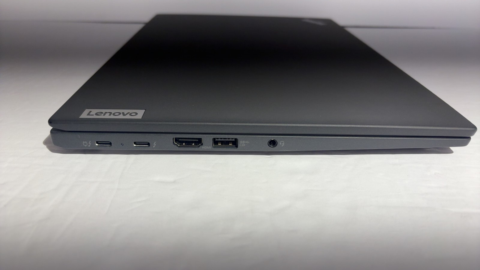 Lenovo ThinkPad T14s Gen 3 i5-1245U 16GB 512GB SSD 14″ Laptop Win 11 Pro