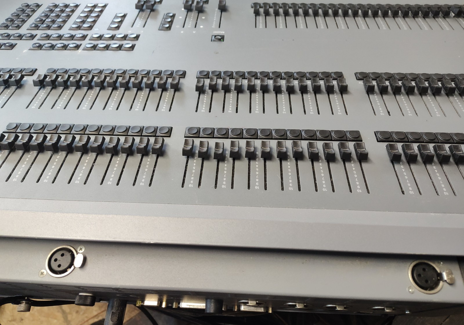 ETC Express Channel Lighting Controller 48/96, 4210A1004