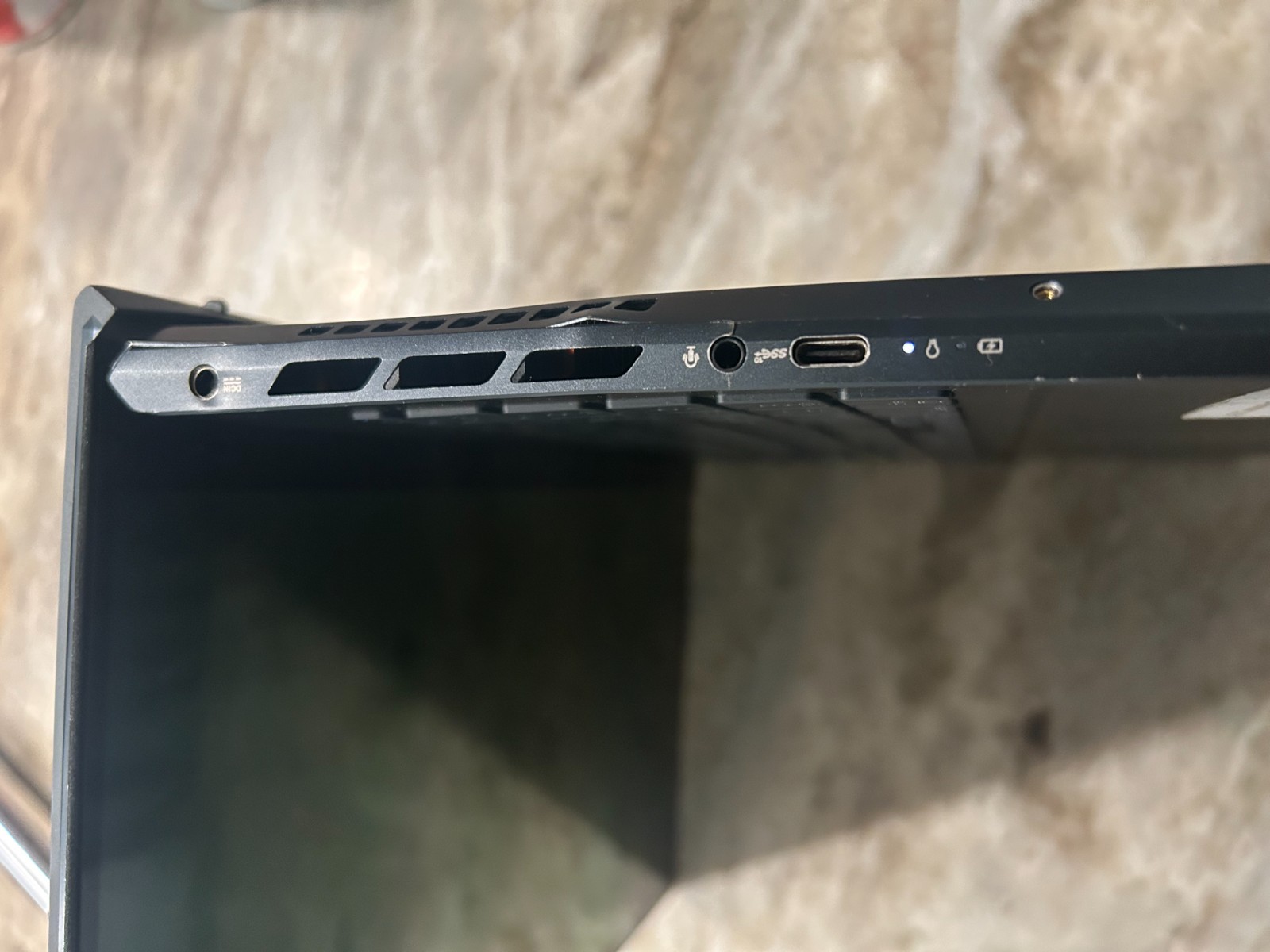 ASUS ZenBook Pro 15 OLED Ryzen 9 5900HX RTX 3050 Ti