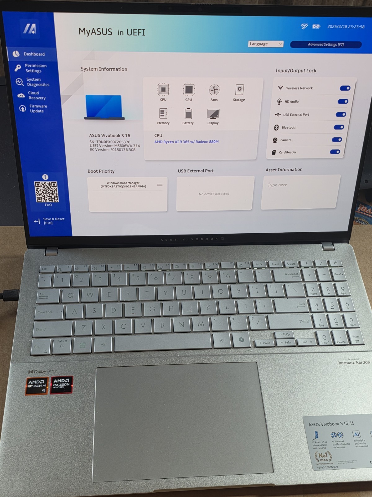 ASUS Vivobook S16 16″ OLED AMD Ryzen AI 9 365 2.0GHz 32GB 1TB SSD W11H A