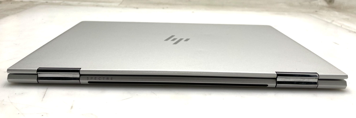 HP Spectre x360 Conv. 13.3″ FHD i7-8550U 16gb Ram 512gb SSD W11 99% Bttry