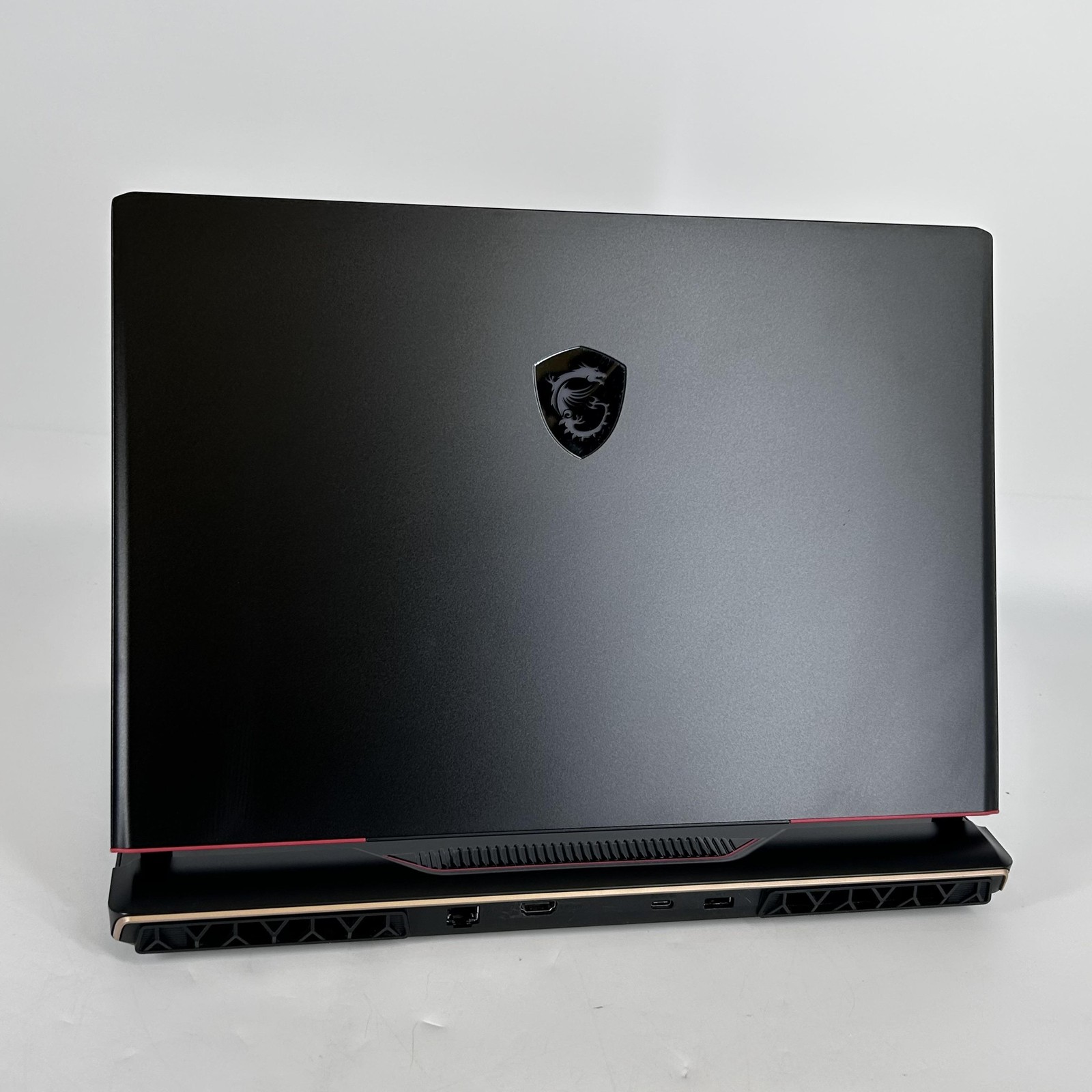 MSI Raider GE78 HX 17 240Hz QHD+ 2.2 GHz i9-13980HX 32GB 2TB SSD RTX 4090