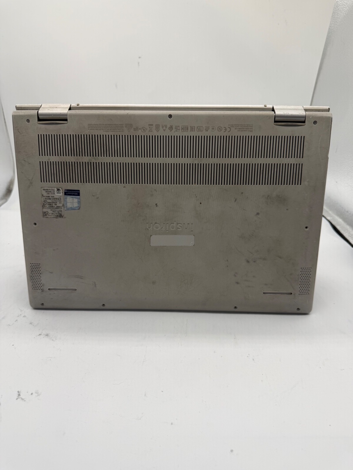 Dell Inspiron 5406 14″ Laptop i5-1135G7 8GB RAM 256GB SSD Windows 11 Pro Used RD
