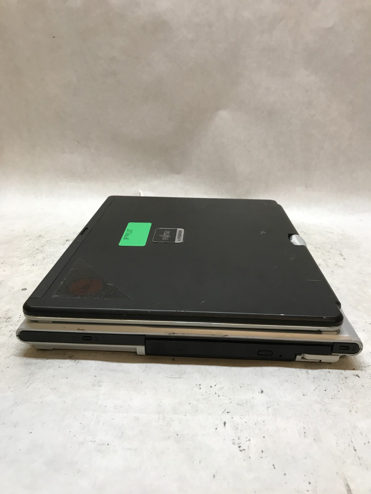 Fujitsu LifeBook T4215 12.1″ Core 2 T5600 1.83GHz 1GB RAM NO HDD/OS AS IS – -DW