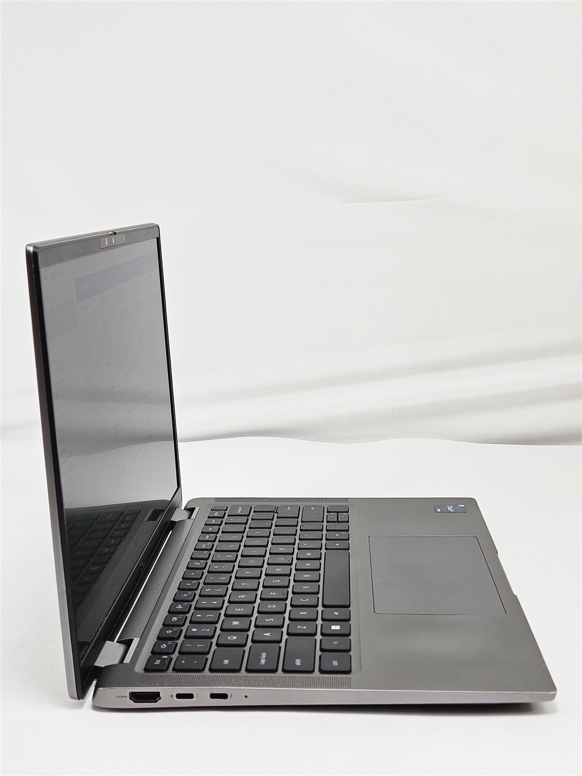 Dell Latitude 7440 Intel Core i7-1365U 16GB RAM 256GB SSD 14″ Grey Laptop