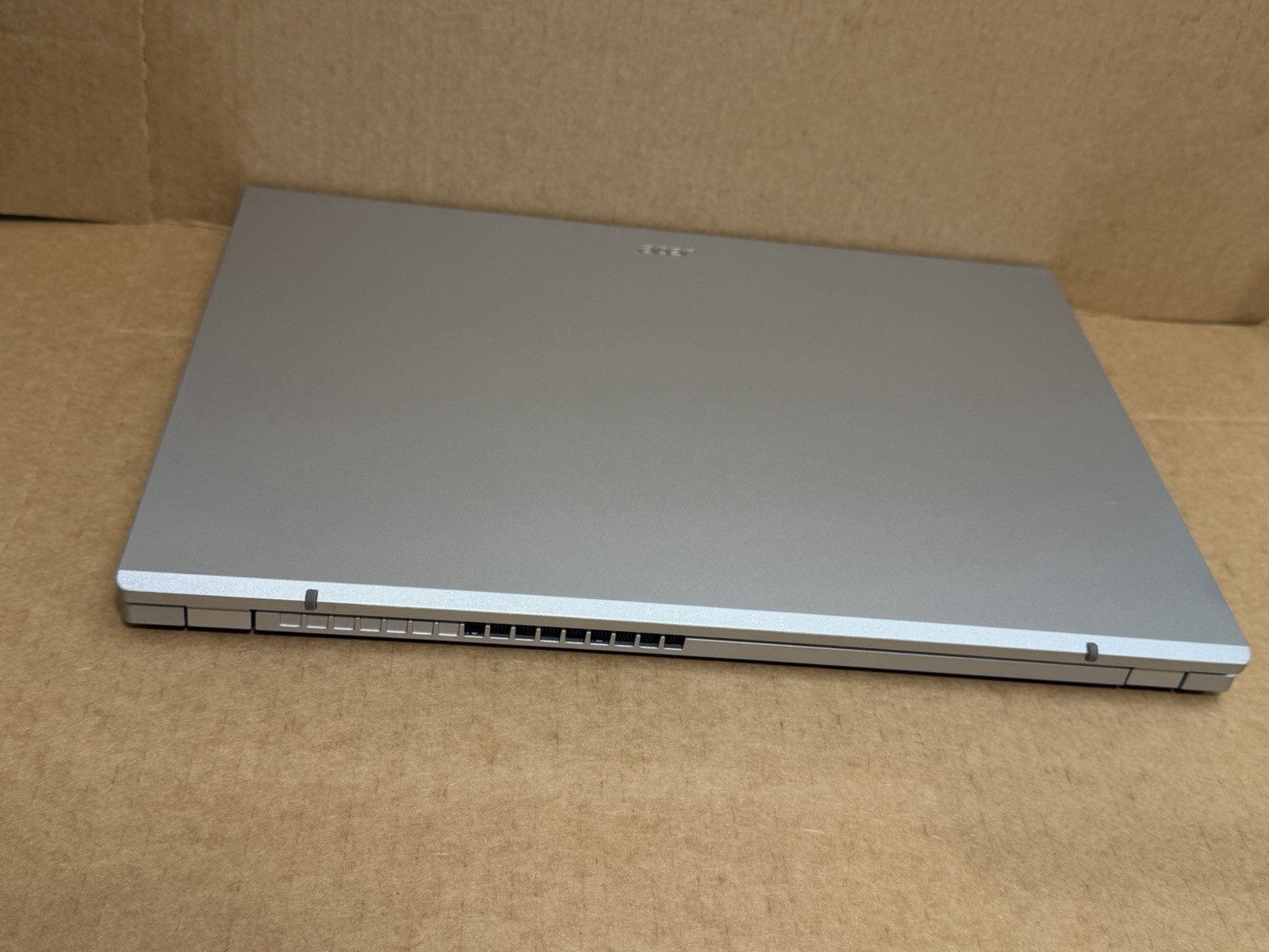 Acer Aspire 3 15 15.6″ Laptop Ryzen 7 5700U 16GB RAM 256GB Win-11