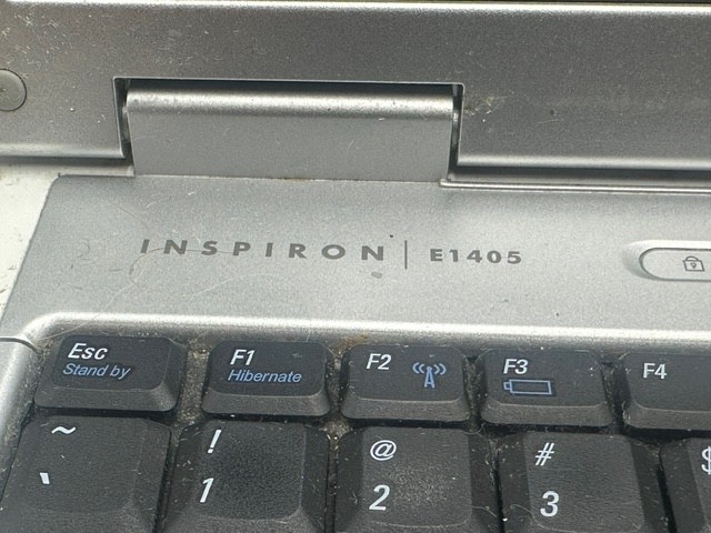 Dell Inspiron E1405 Intel Core Duo – Untested no power cord