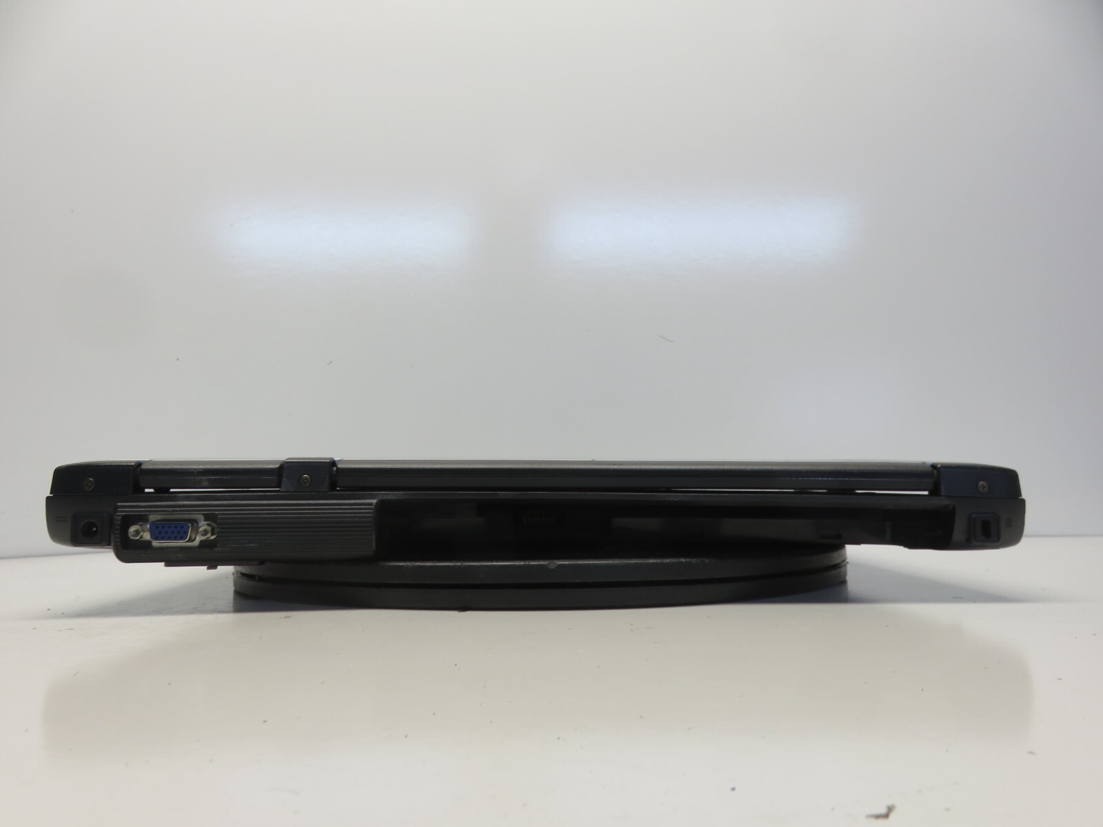 Acer Aspire 5000 AMD Turion 64 ML-30 1600MHz 512 MB NO HDD No Batt