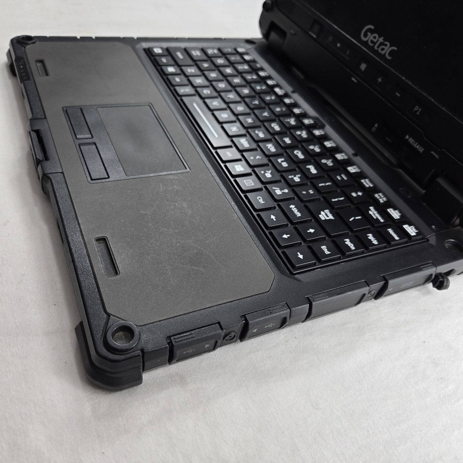 GETAC K120 Toughbook 12.5″ i5-8250U 1.60GHz 512GB SSD 16GB – 4G – GPS – Grade B