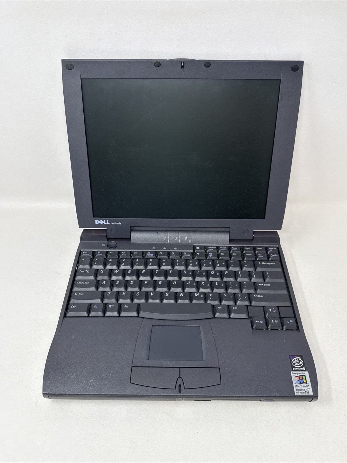 Dell Latitude CPi D233ST Windows 98 DOS Gaming Pentium II Laptop Charger