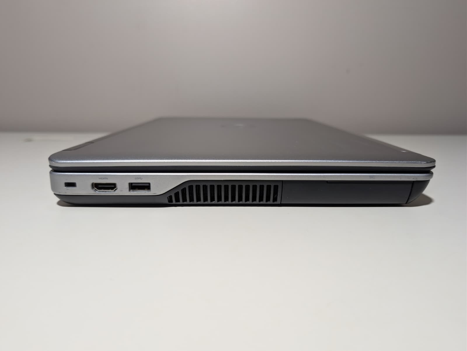 15″ Dell Latitude E6540 | i5 4th 16GB RAM 256GB SSD | FHD Backlit | Win 10 DVD