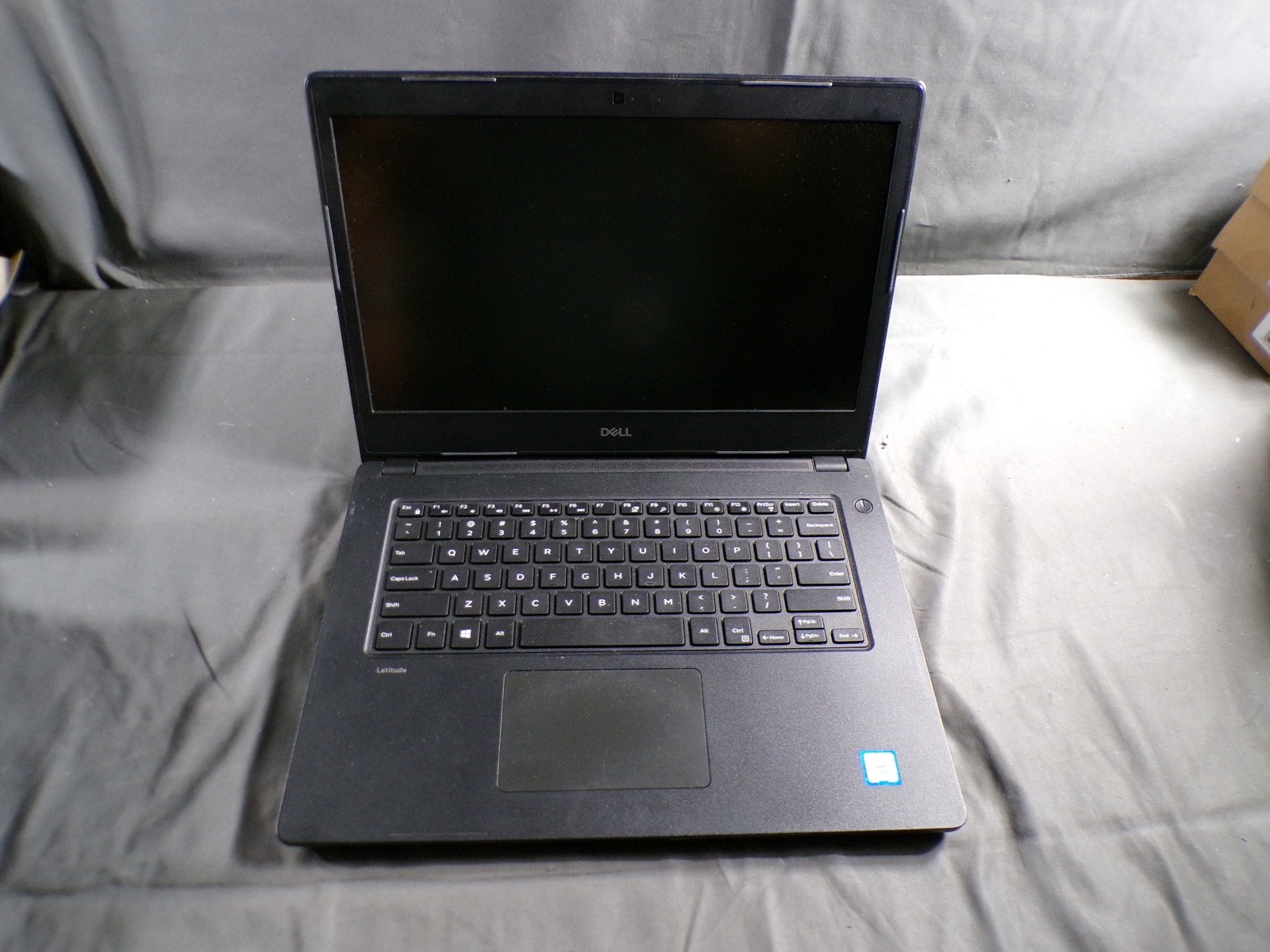 DELL LATITUDE 3400 INTEL CORE i3-7100U 2.40GHZ 8GB RAM **NO HD/ NO CADDIE/ NO OS