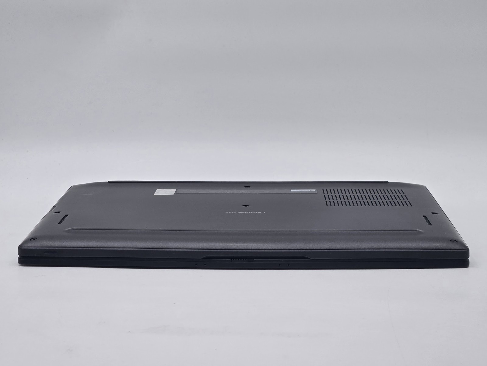 Dell Latitude 7320 13″ FHD Touch I7-1185G7 512GB SSD 32GB W11P Webcam Backlit