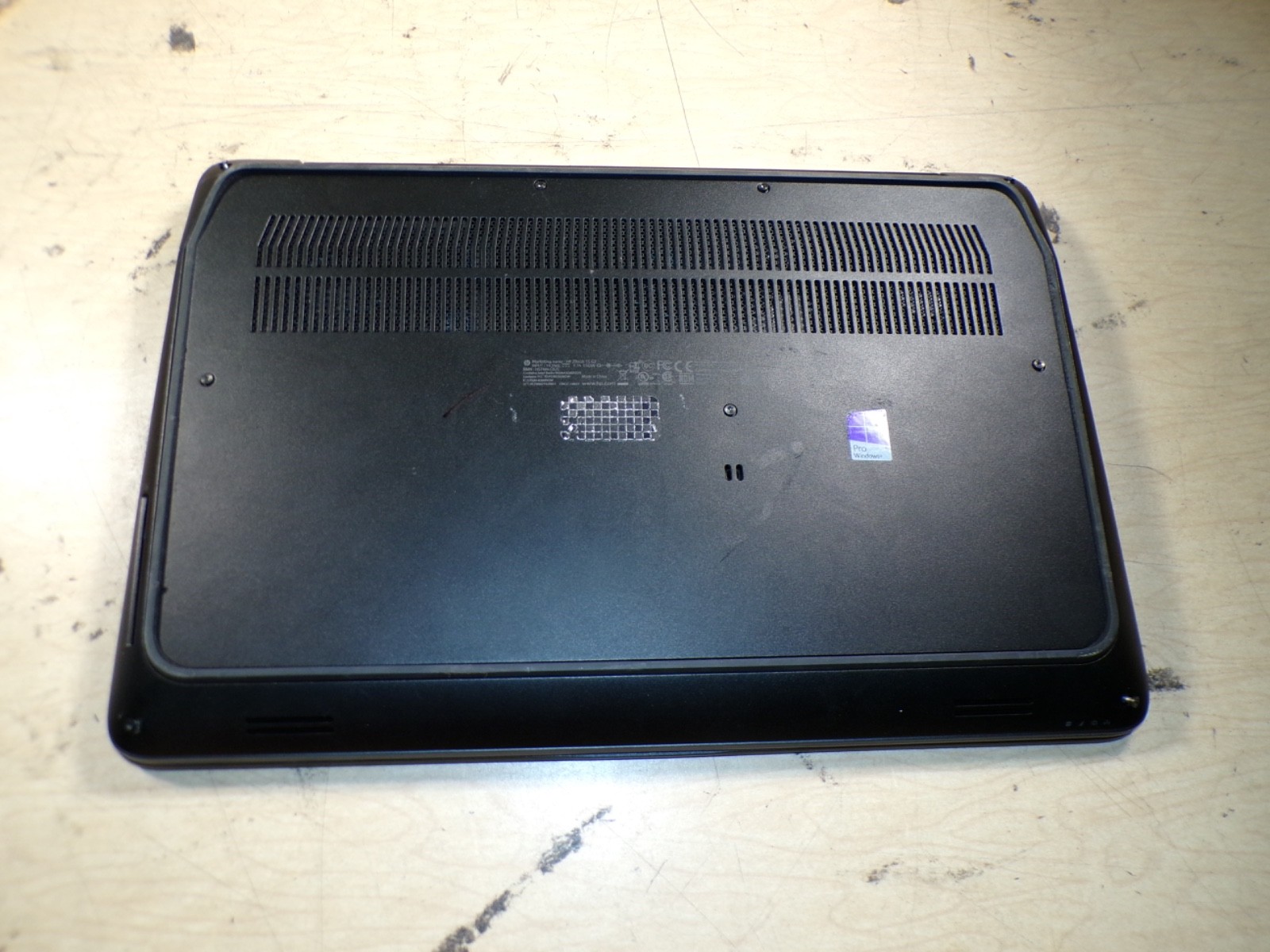 HP ZBOOK 15 G5 INTEL CORE I7-6820HQ 2.70GHZ 16GB RAM **NO HD/ NO CADDIE/ NO OS
