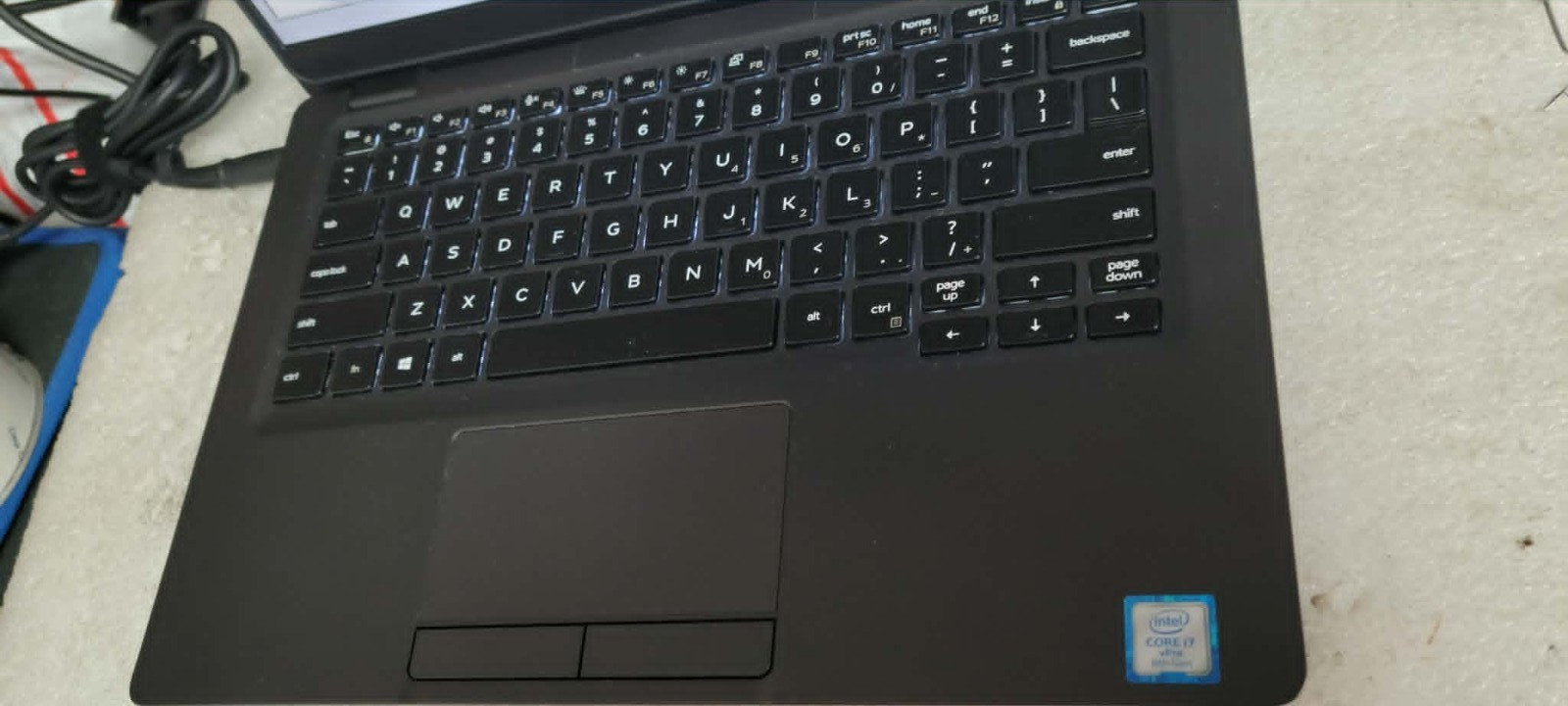 Dell Latitude 5300 13.3″ i7-8665U @ 1.9GHz 4GB RAM – No SSD/OS – Good Battery