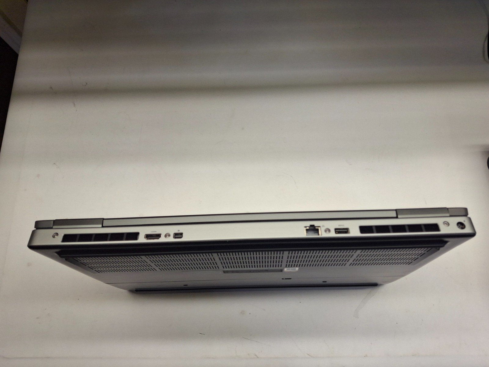 DELL PRECISION 7740 17.3″ I7-9850H 256GB SSD 32GB RAM NVIDIA RTX 4000 WIN 11 PRO