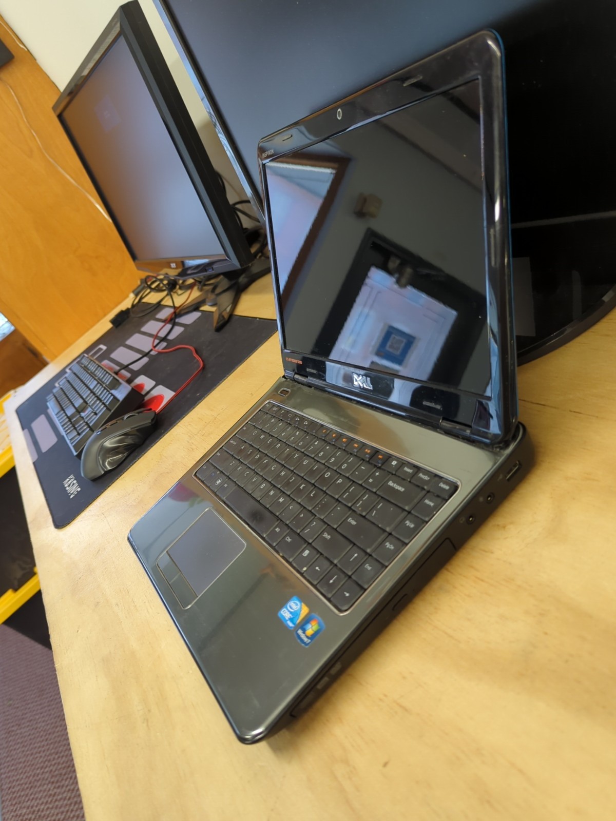 964 – DELL Inspiron N4010 P11G – FOR PARTS / AS-IS