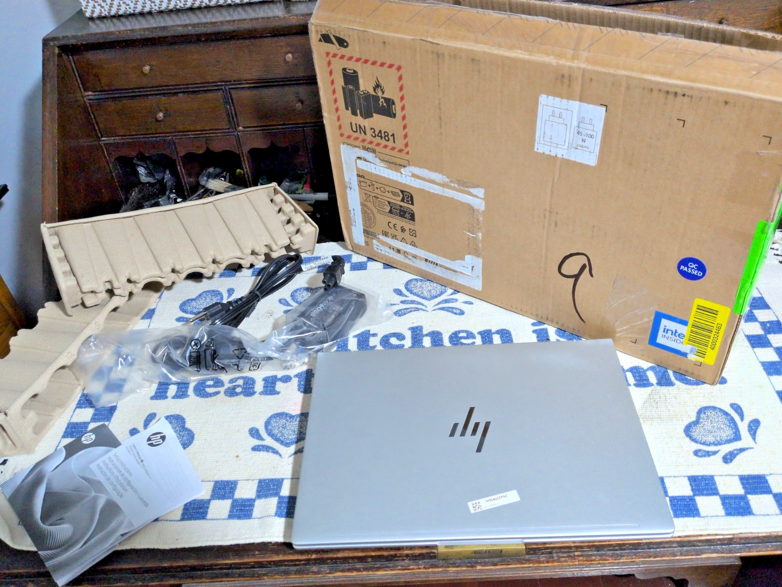 HP EliteBook 640 14″ G11 Ultra 7 165U 1.7GHz 16GB 512GB WUXGA 14.0 Windows 11pro