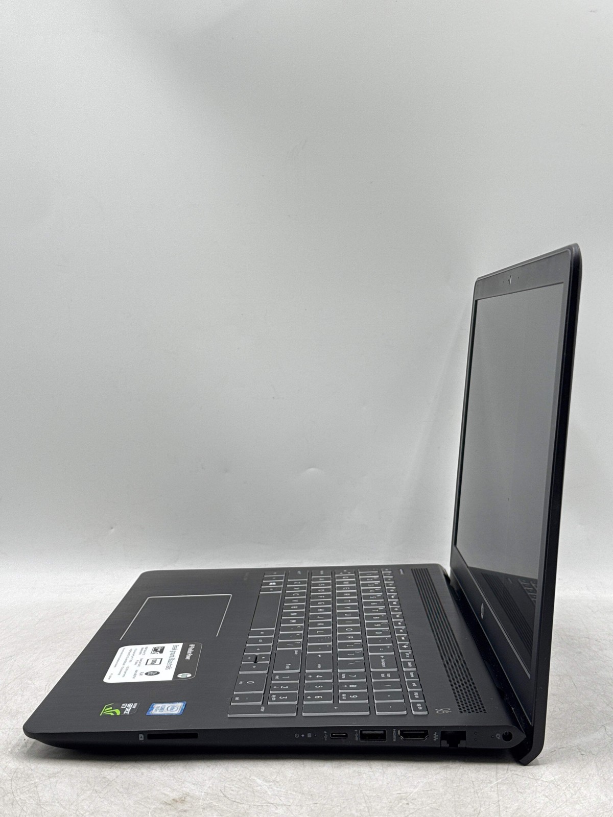 HP Pavilion Power Laptop i7-7700HQ 8GB RAM, 1 TB SSD, GTX 1050