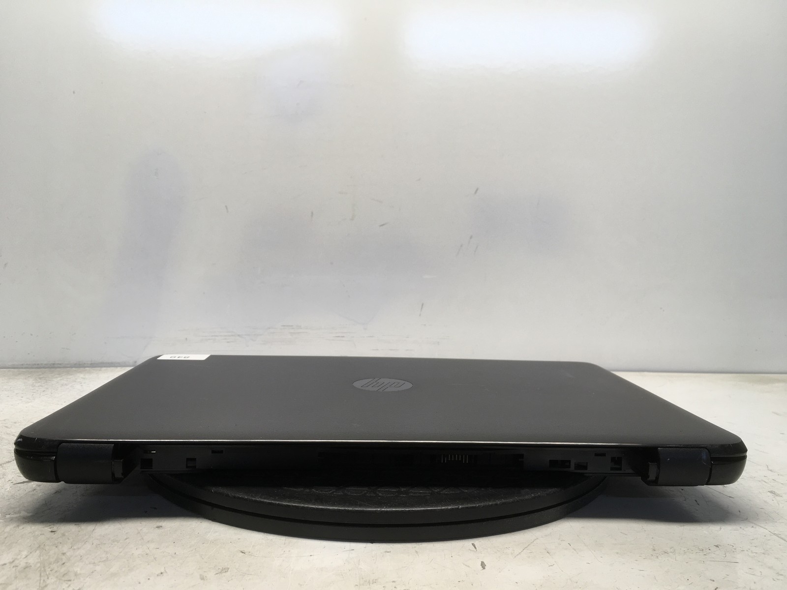 HP 15-BA009DX AMD A6-7310 2000MHz 4 GB NO HDD No Batt