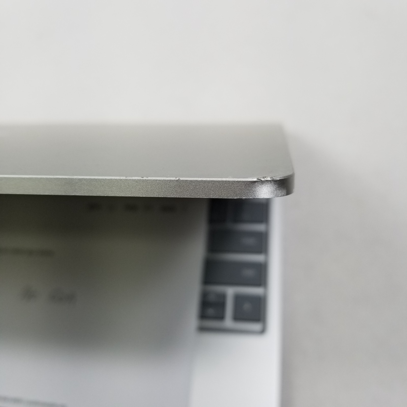 Microsoft Surface Go 2 2013 12.4″ i5-1135G7 2.4GHz 8GB RAM 128GB SSD Win 11 Pro