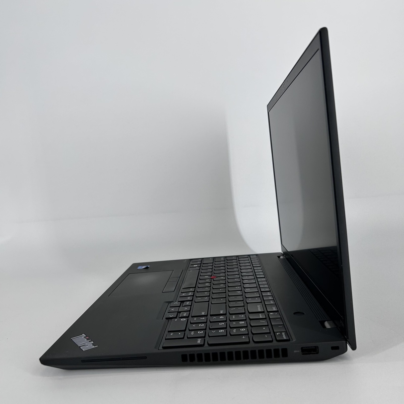 Lenovo ThinkPad P16s Gen 1 FHD+ TOUCH i7-1260P 16GB 512GB SSD T550 FRAME SPLIT