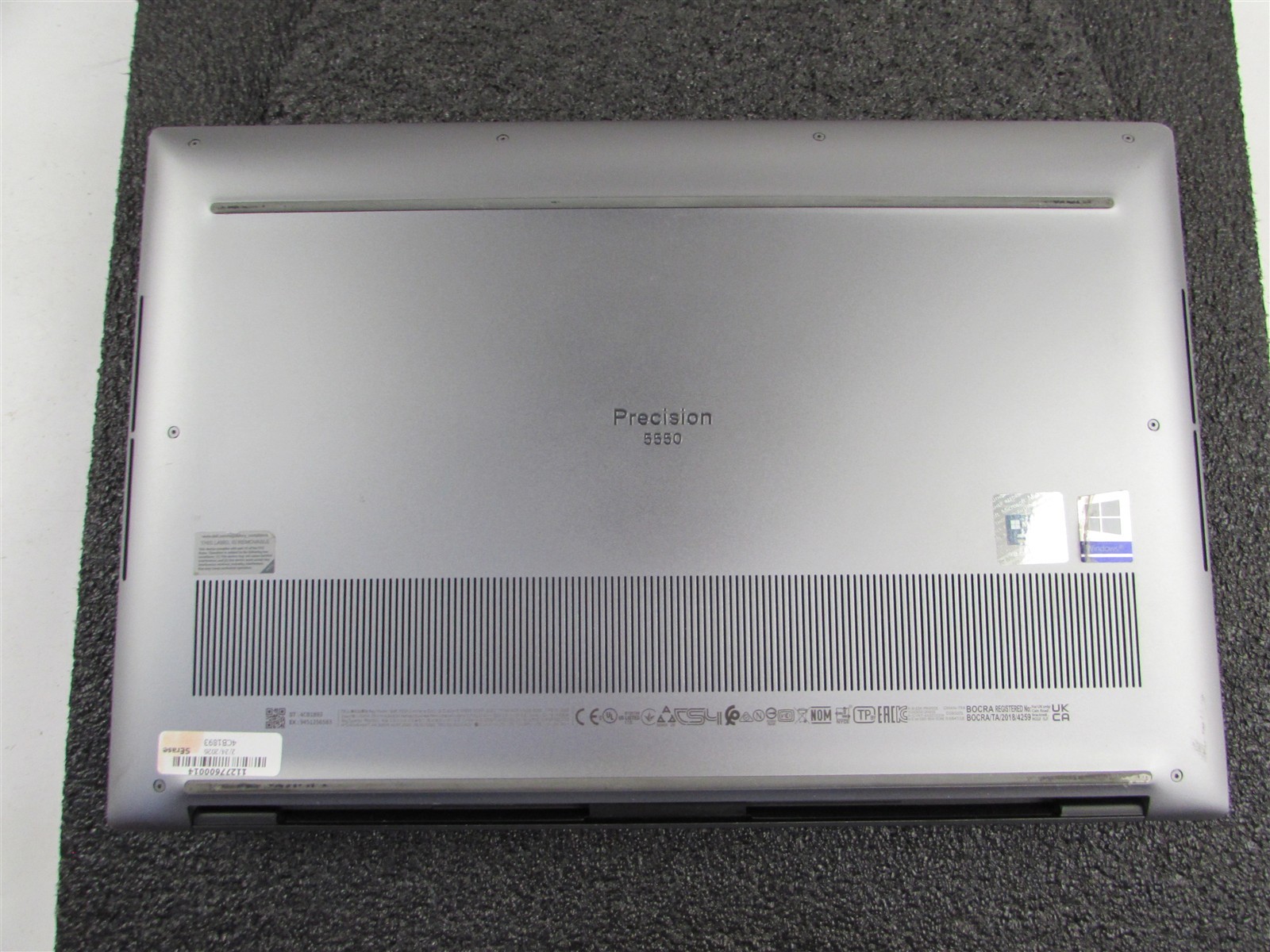 DELL PRECISION 5550 1920X1200 FHD I7-10850H 512GB 32GB RAM T1000 WIN 11 NO BATT