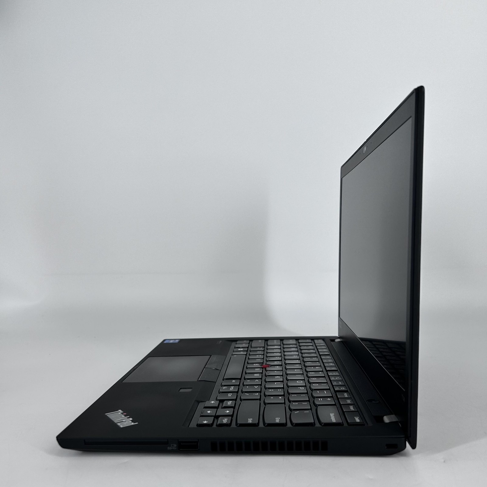 Lenovo ThinkPad T14 Gen 2 Black 4K i7-1165G7 2.80GHz 16GB 512GB SSD Good