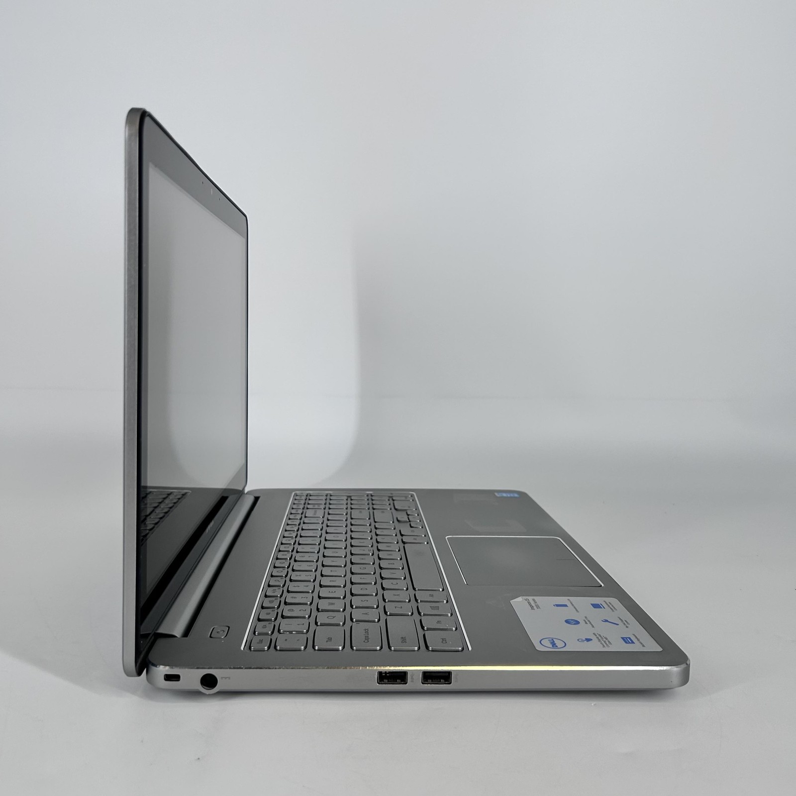 Dell Inspiron 7537 15.6 FHD Grey FHD 2.0 GHz i7-4510U 8GB RAM No Storage