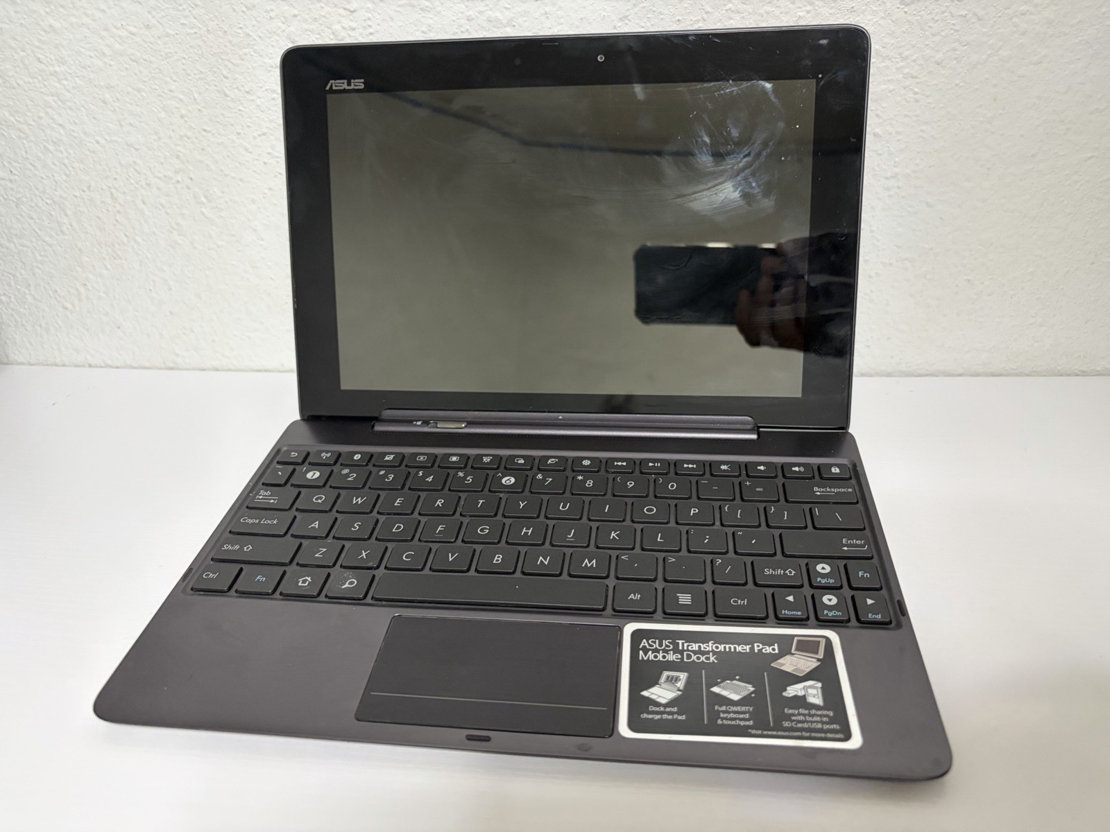 ASUS Transformer Pad Notebook AMD Athlon, Detachable Keyboard, SD/USB, Gray