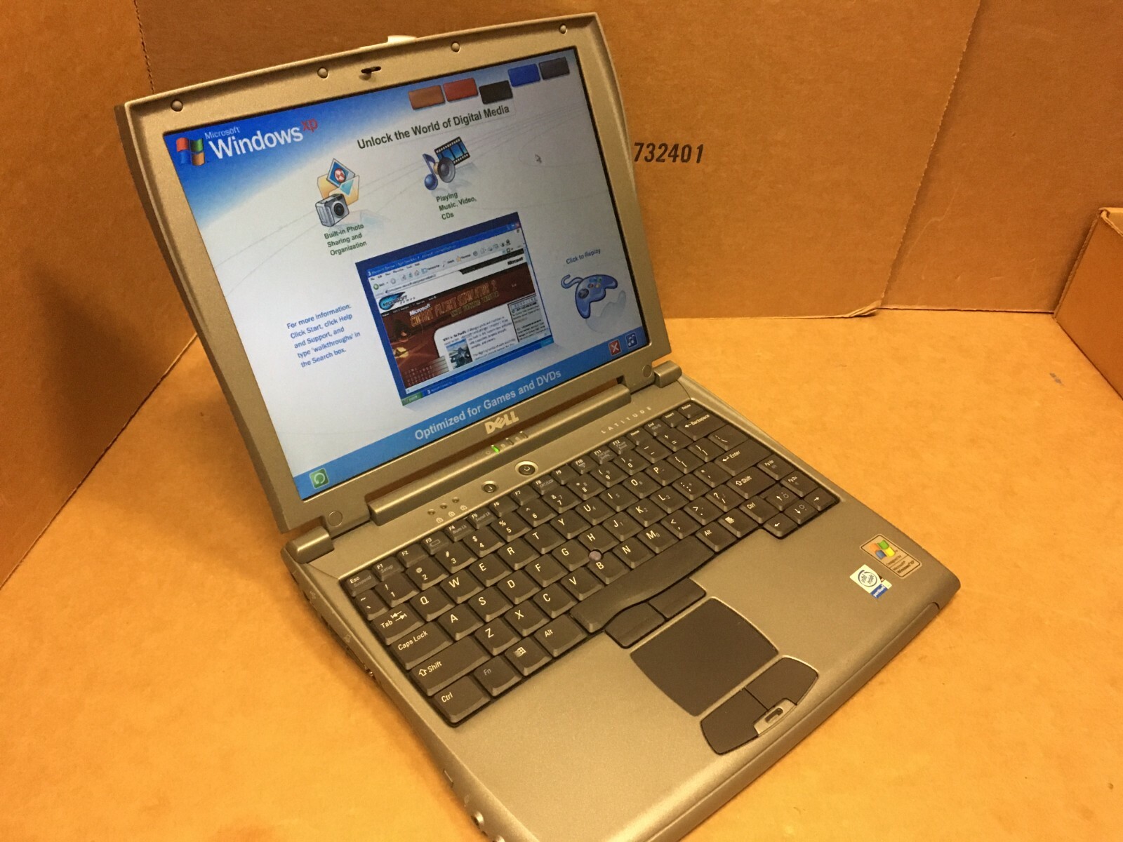 DELL LATITUDE C400 LAPTOP PENTIUM III 1.20GHz 256MB 30GB HDD WINDOWS XP
