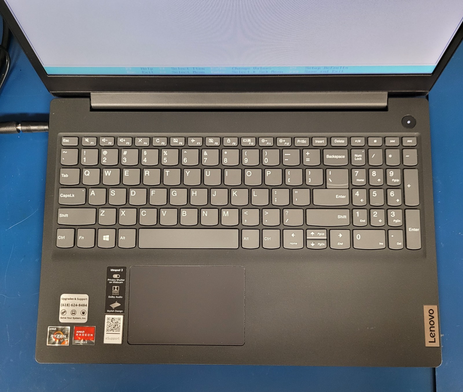 Lenovo Ideapad 3 Ryzen 3 3250u 12 GB RAM 128 GB NVMe Windows 11
