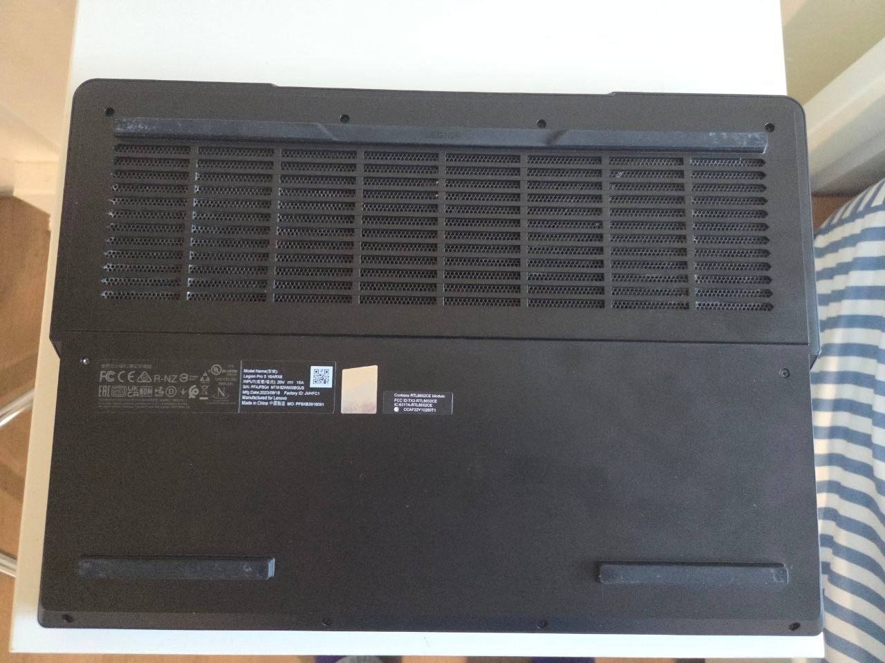 Laptop Lenovo Legion Pro 5 16ARX8 16” Ryzen 7 7745HX RTX 4070 1TB SSD 16GB RAM