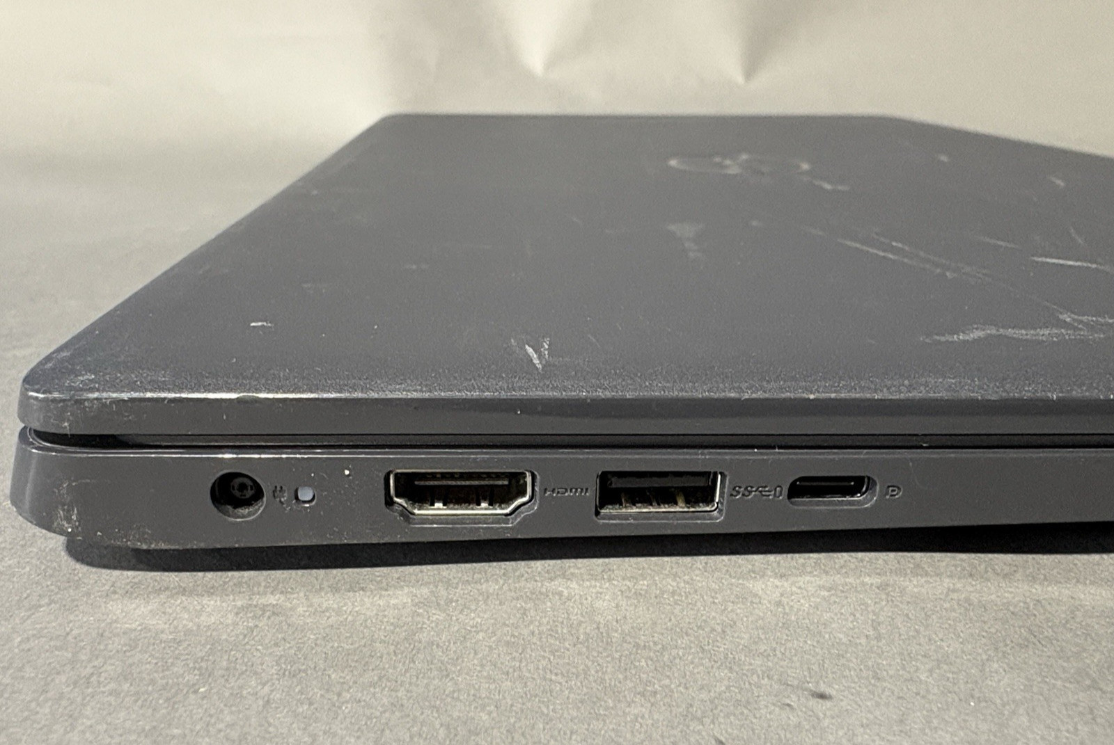 Dell Latitude 3510 15.6″ i5-10210U 1.6GHz 8GB RAM 256GB SSD | No charger | No OS