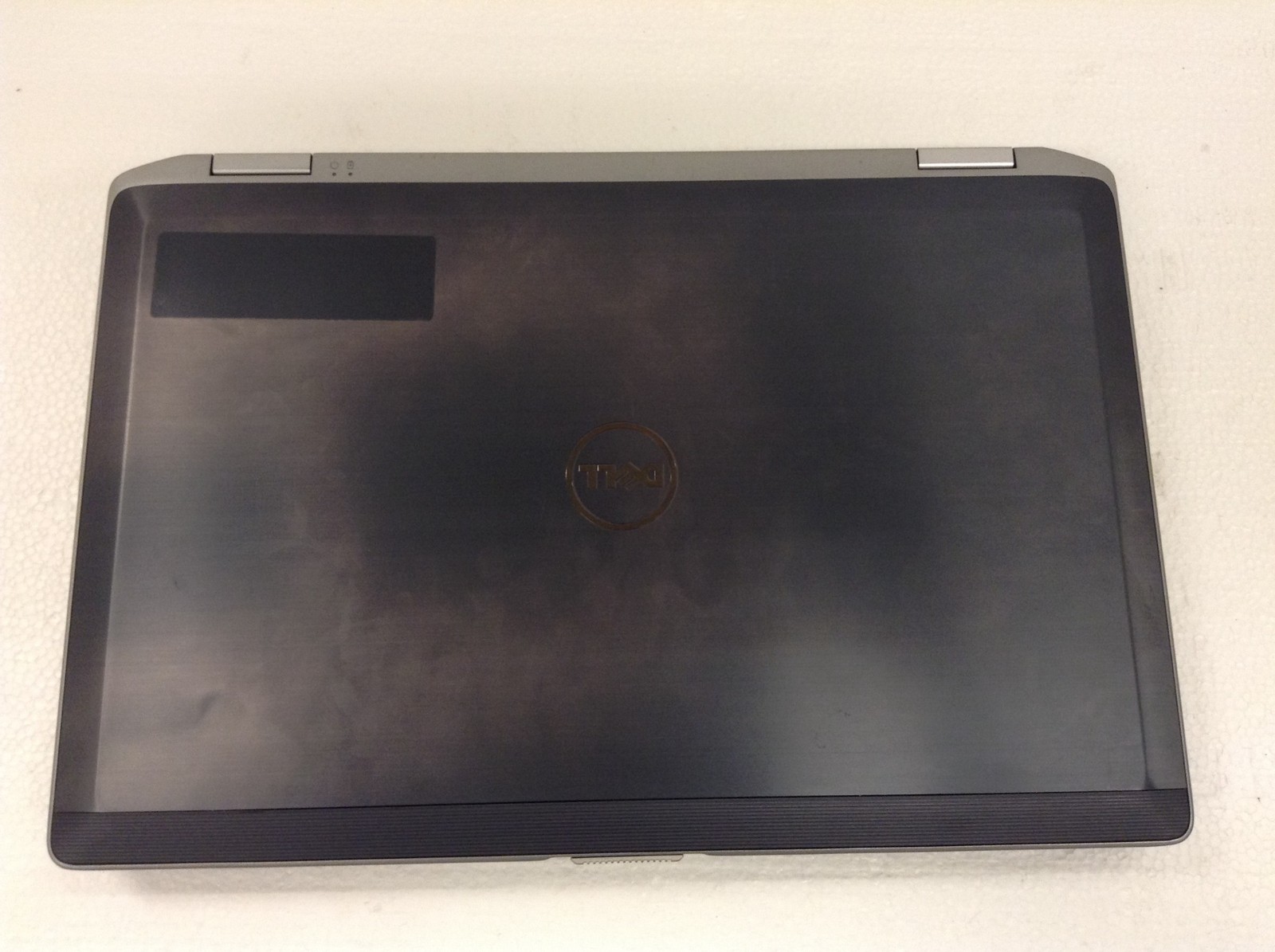 Dell Latitude E6520 i5 2.6GHz Laptop 4GB RAM DVD-RW Ac adapter No HD No Battery