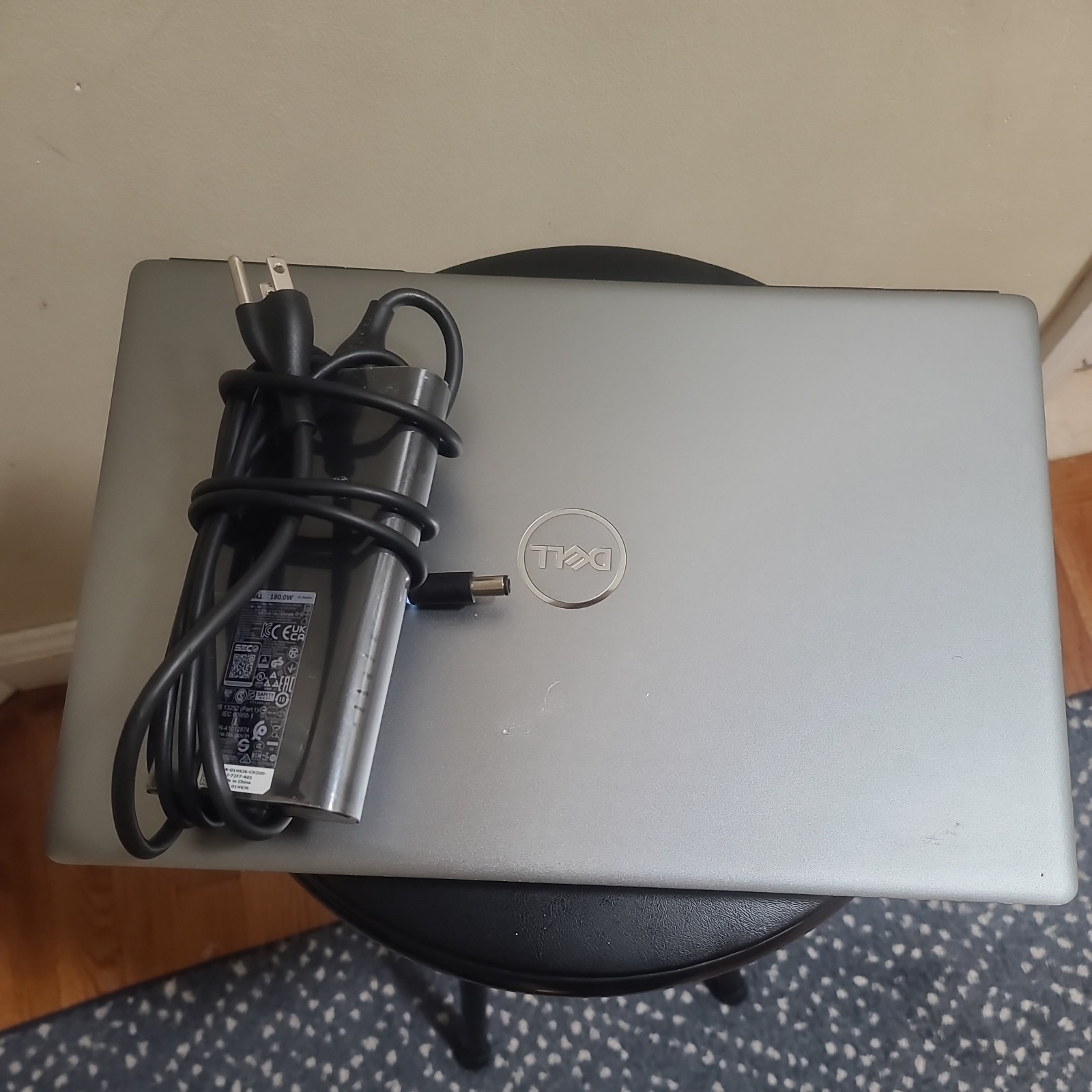 Dell Precision 7550 i5-10400H 2.60GHz 8GB Ram 256GB M2SSD UBUNTU Laptop +AC