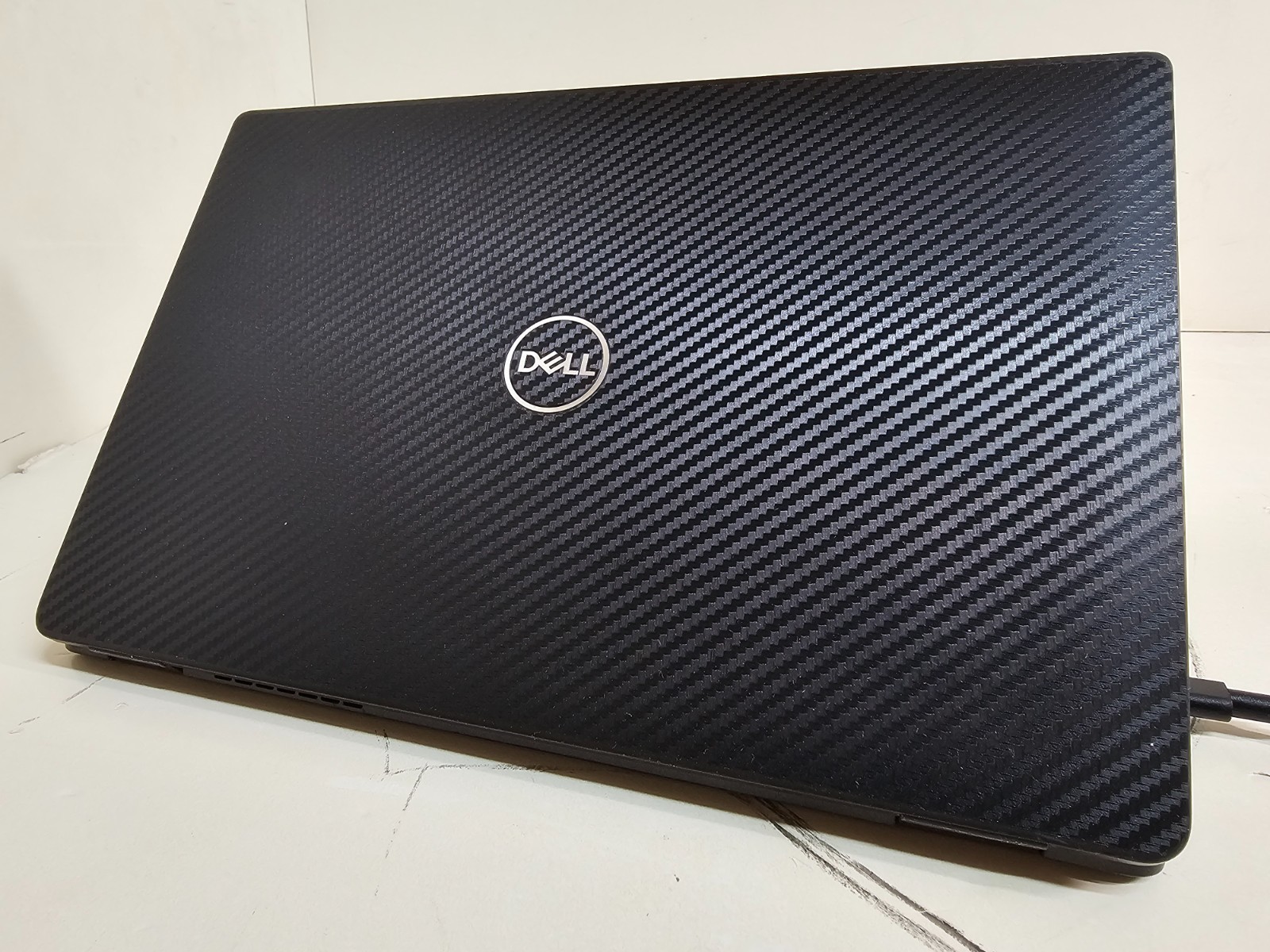 Dell Latitude 7310 Laptop – 1.7 GHz i5-10310U 16GB 512GB 13.3″ Touchscreen – SP1