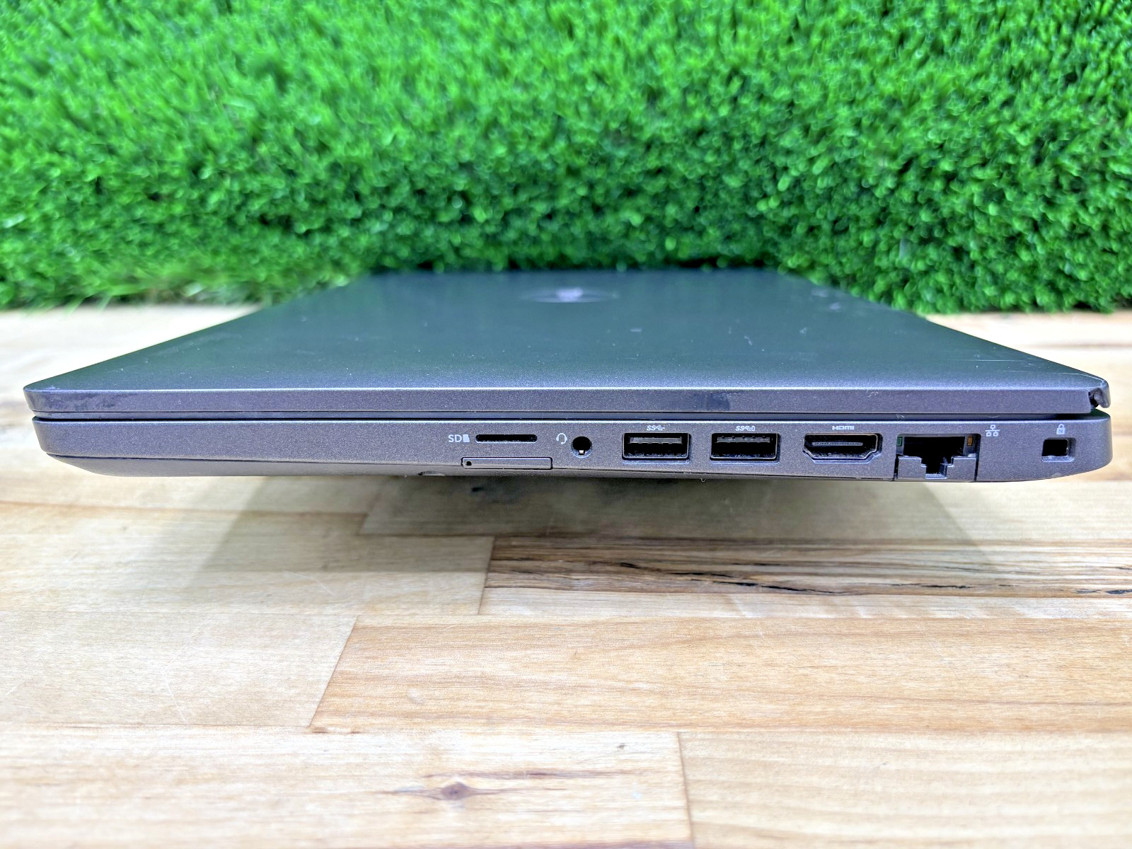 Dell Latitude 5400 Intel i7-8th Gen 1.90GHz 16GB RAM 256GB SSD Windows 11 Pro*