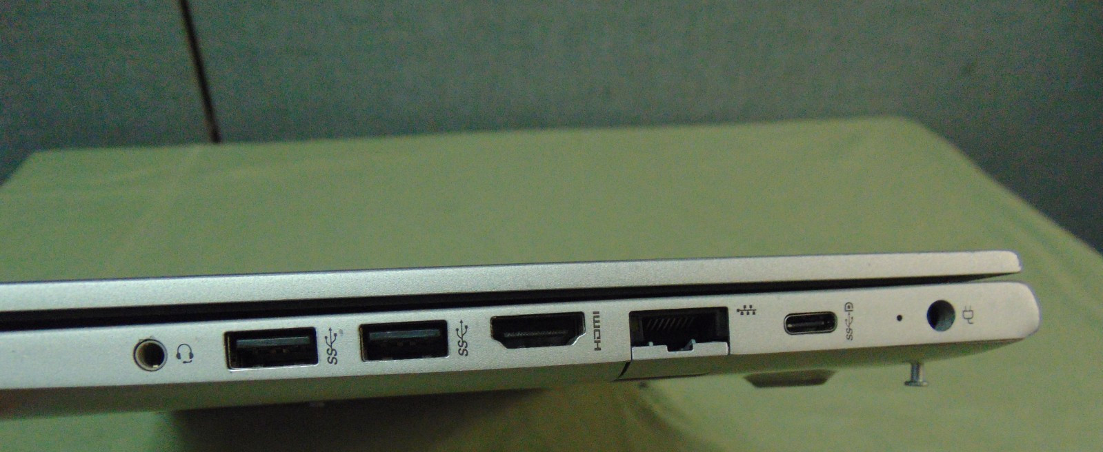 HP ProBook 440 G7 COR I5-10210U 1.6GHZ/ No Memory/SSD/OS/Charger