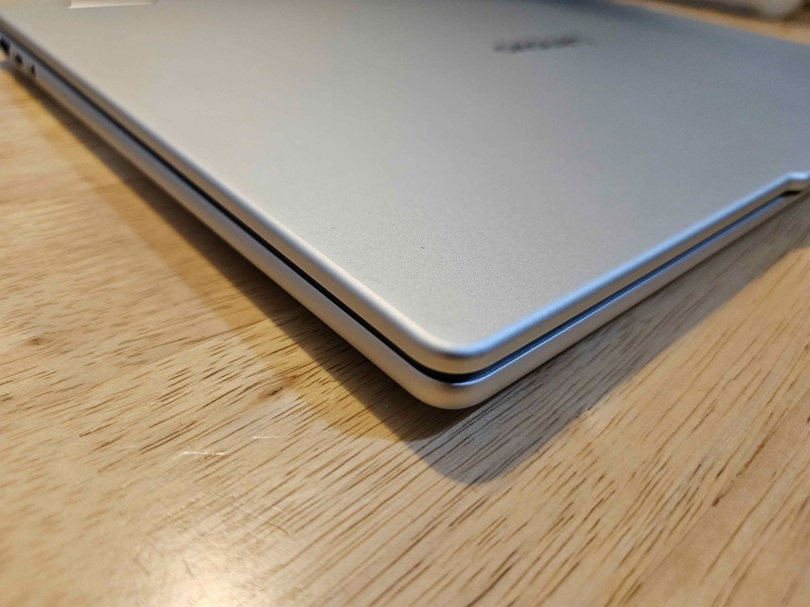 Lenovo – Yoga 7 2-in-1 16″ Ryzen AI 7 350 2.0GHz 16GB RAM 1TB SSD 83JU0003US